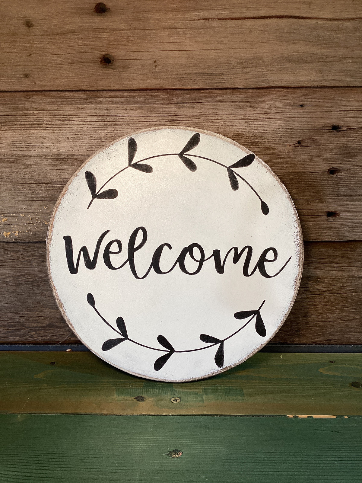 Maude & Maurrine's Handmade Round Sign