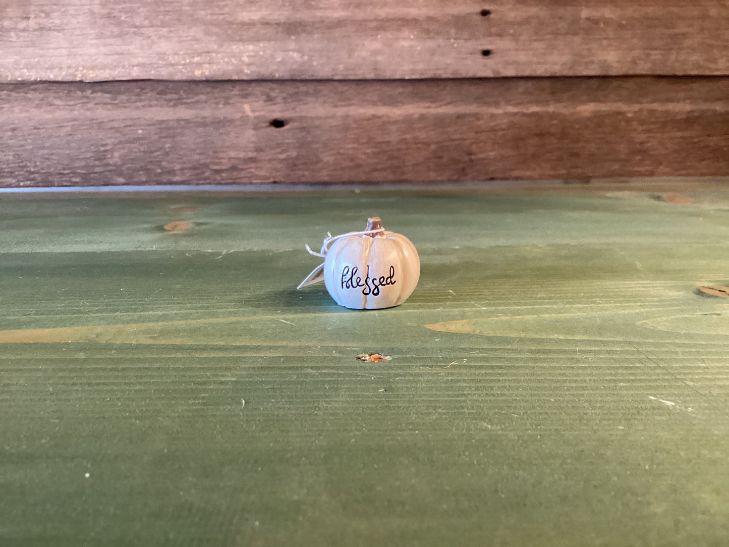 Mini Mini White Pumpkin w/ Saying