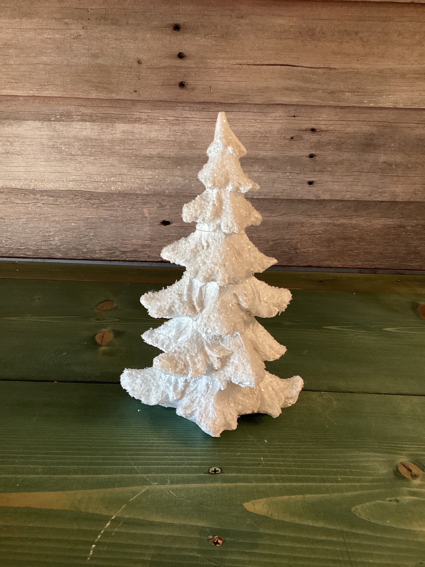 Frosted White Tree (md)