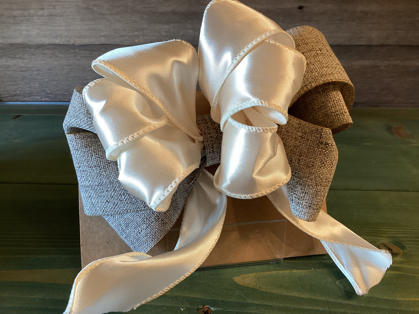 Handmade Bows Medium (B)