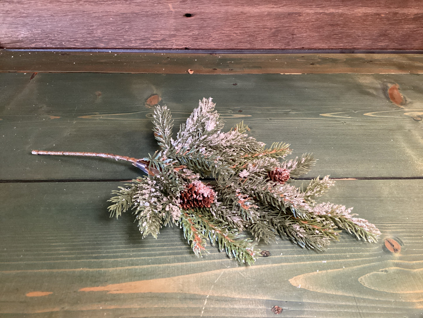 Sullivans Frosted Evergreeen