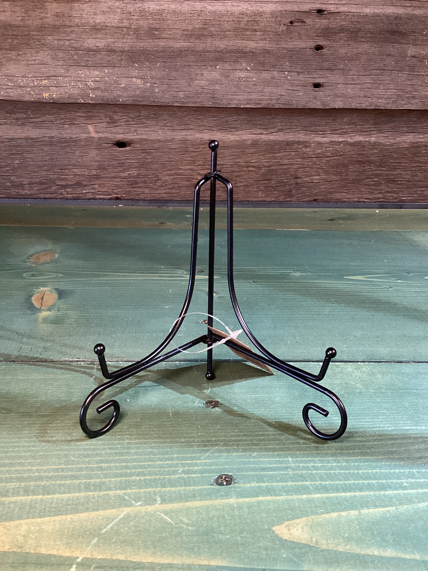 Small Folding Plate Stand
