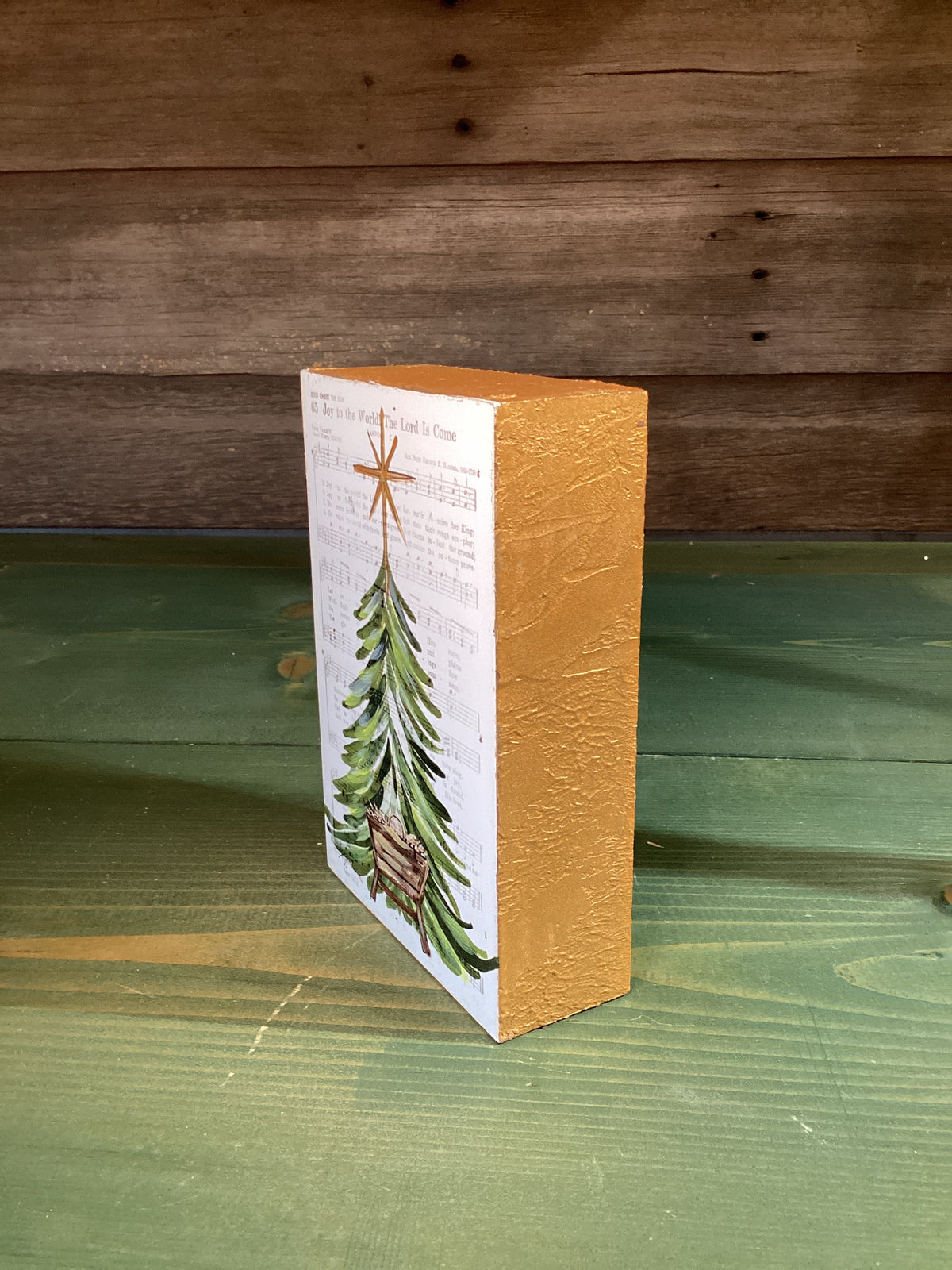 Hand Painted Tree w/ Manger Block