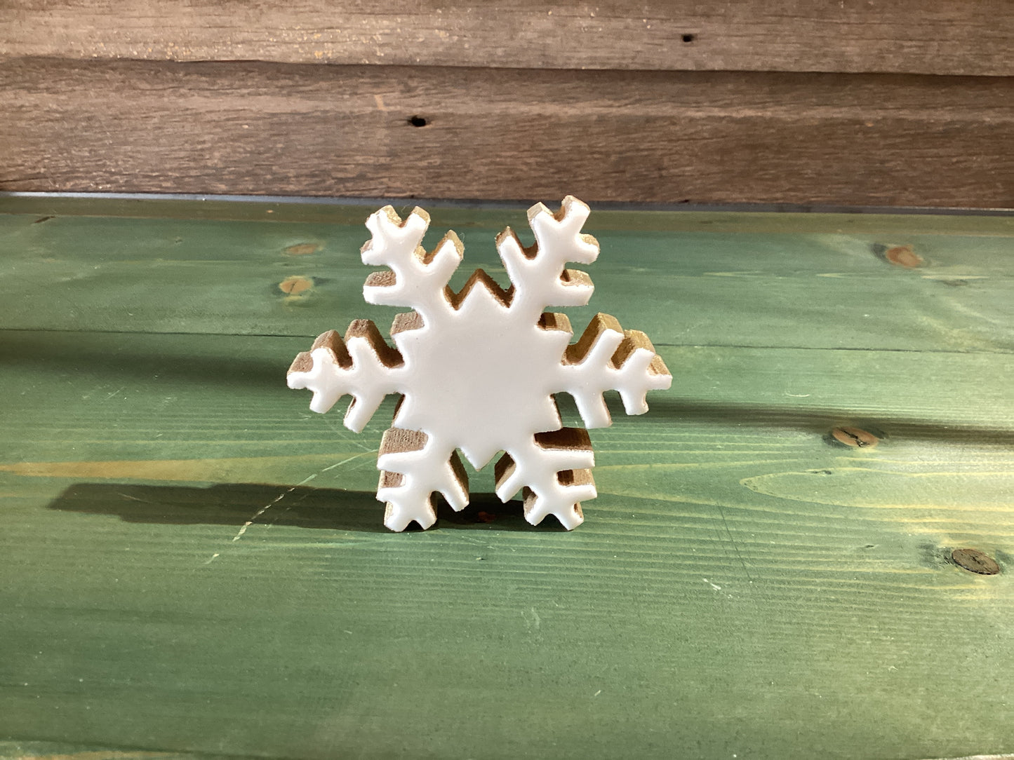 Enamel/Wood White Small Snowflake