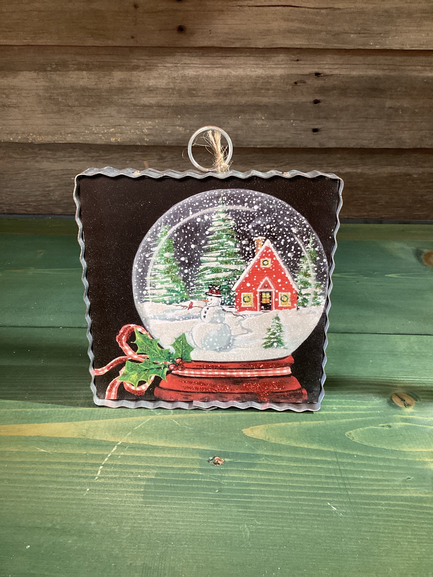 Gallery Snow Globe