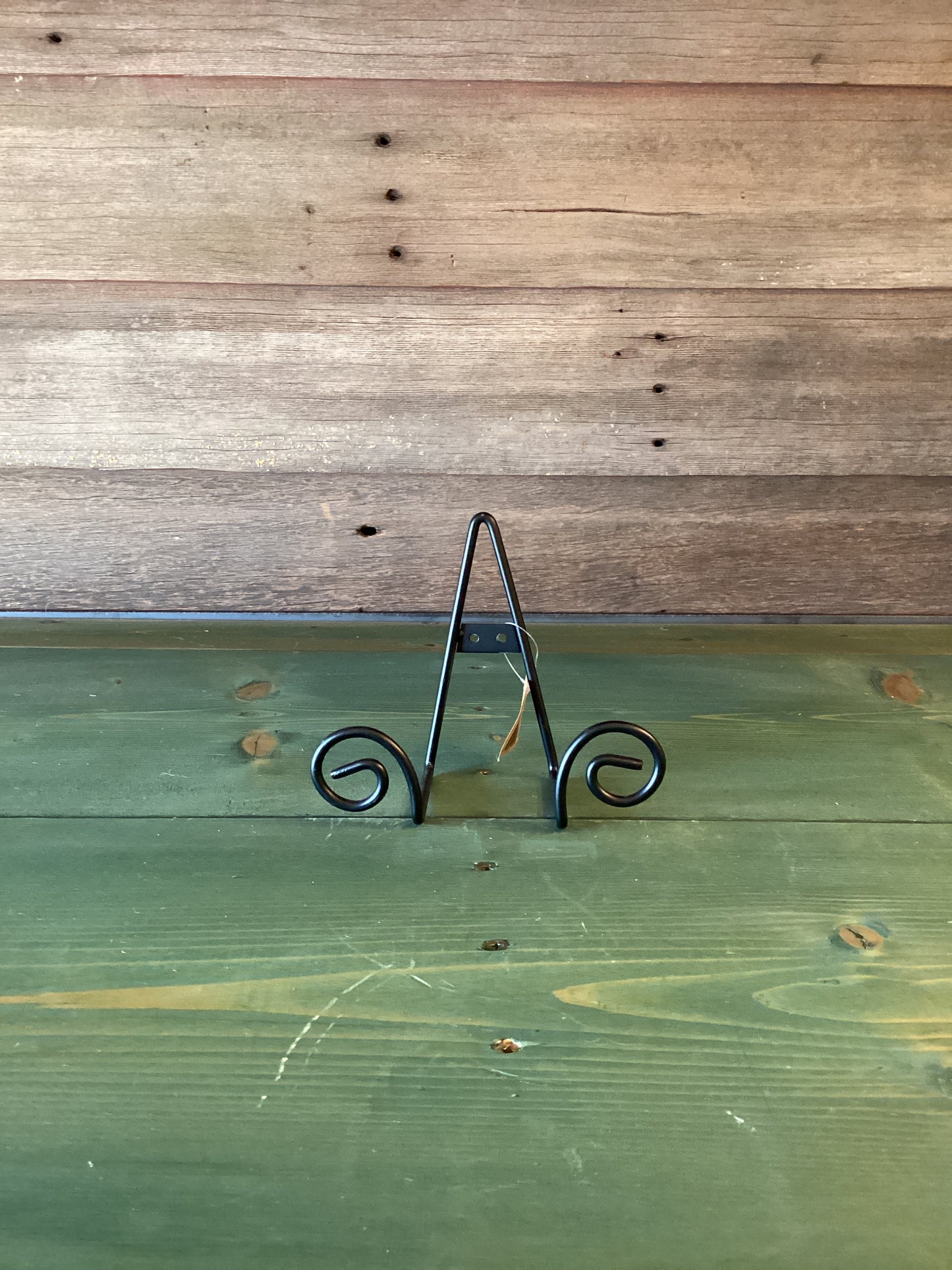 Small Black Iron Stand