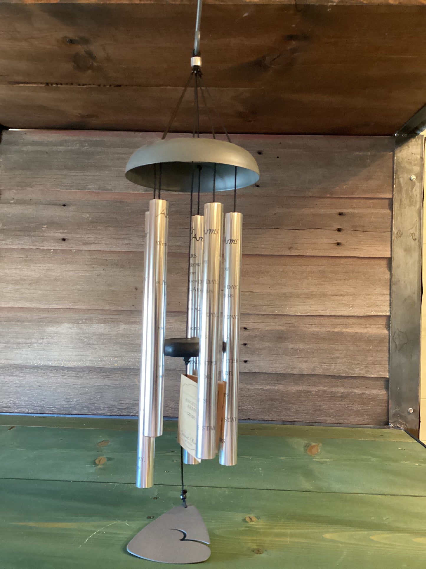 Chime 30” Angel Arms