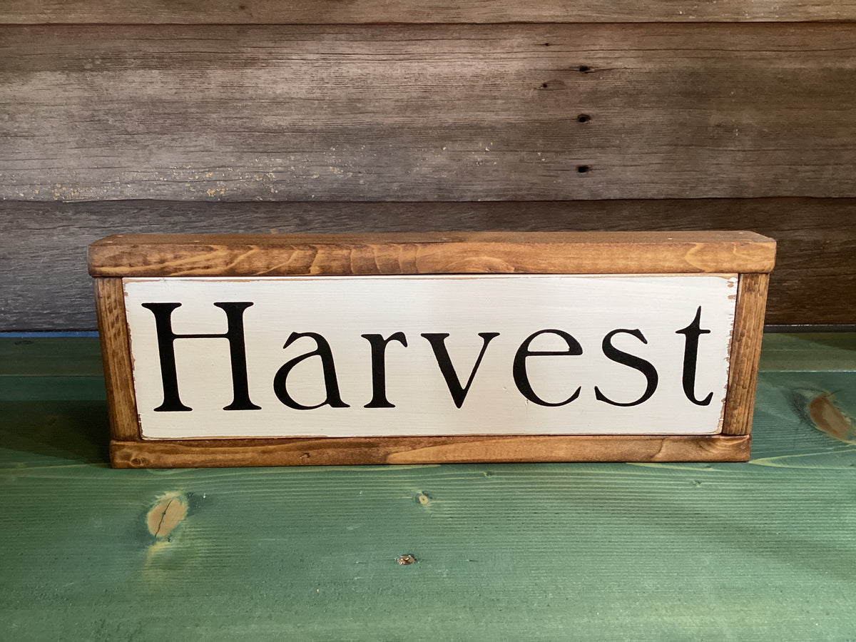 Maude & Maurrine's Handmade Sign