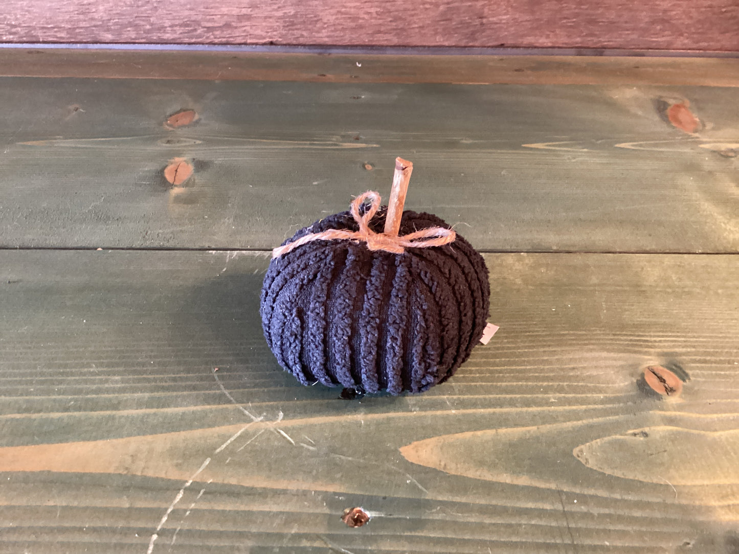 Chenille Mini Black Pumpkin