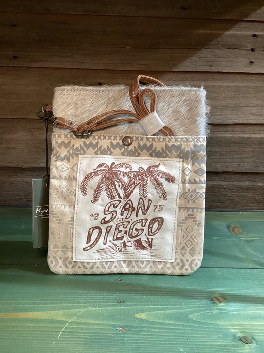 Myra San Diego Print Small & Crossbody