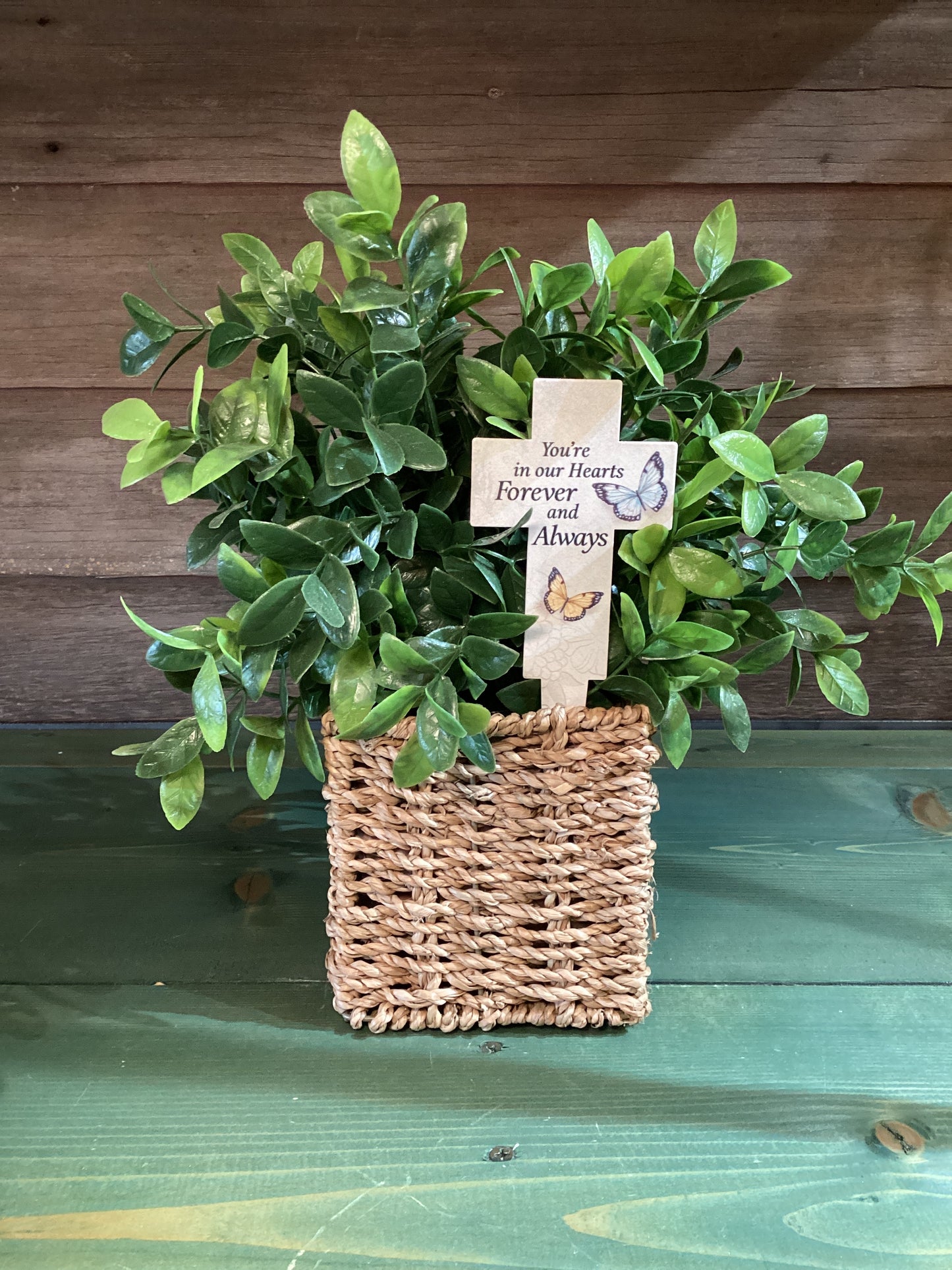 Memorial Pick Cross
