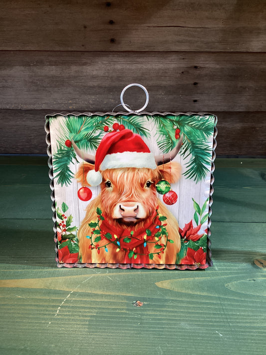 Mini Moment Holiday Highland Cow