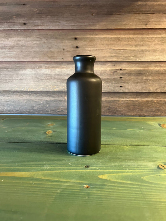 Black Vase (lg)