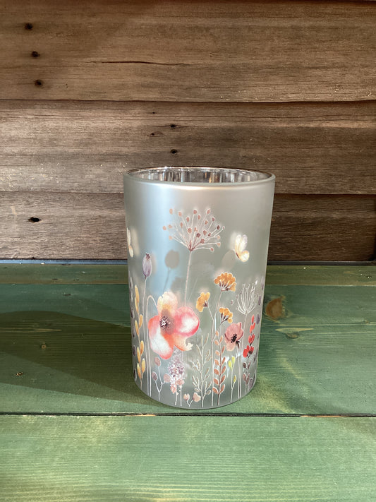 Flowers & Butterflies Hurricane (large)