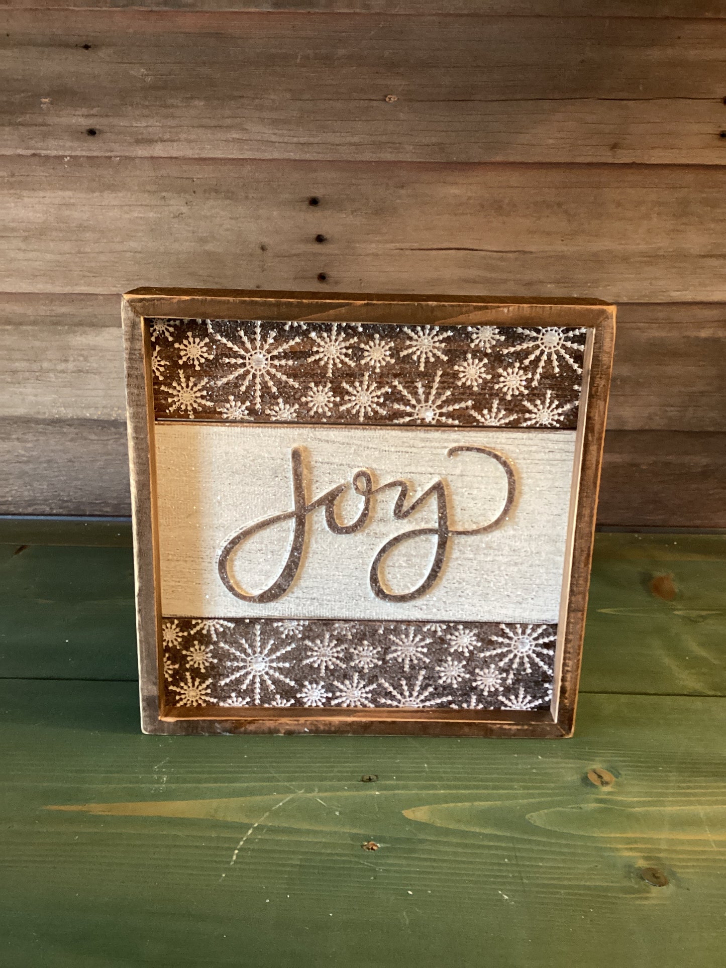 "Joy" w/Flakes Sign