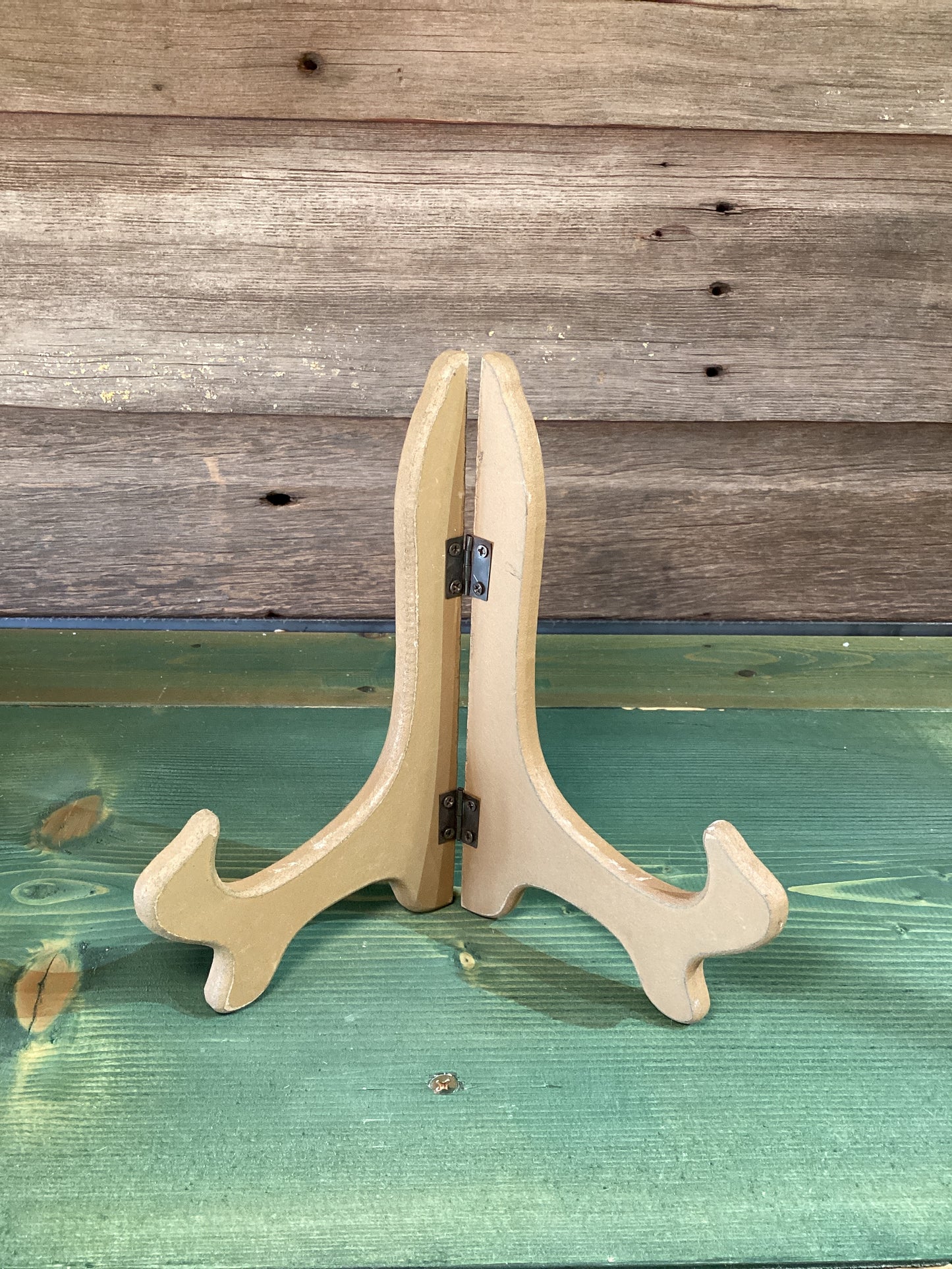 Plate Stand (Sm)