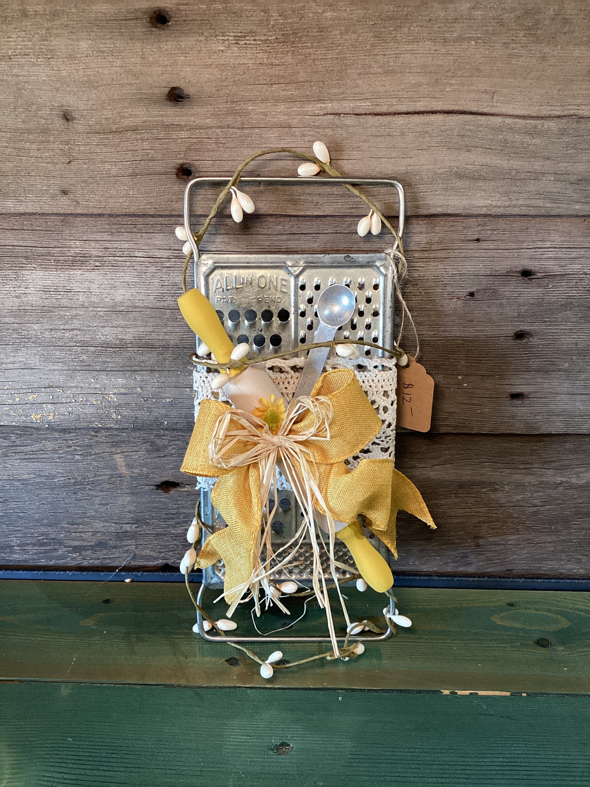 Stephanie’s Decorative Grater W/ Rolling Pin