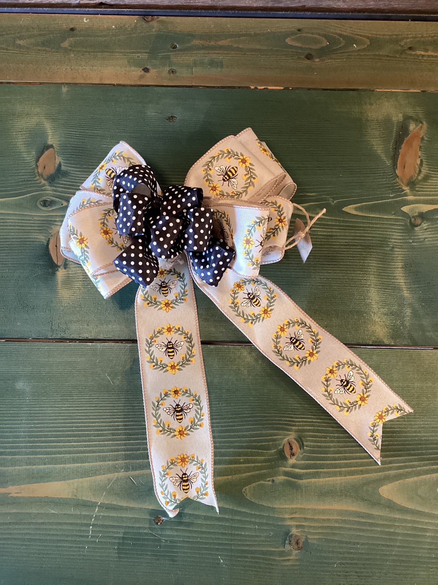 Handmade Bows Large (C/S)