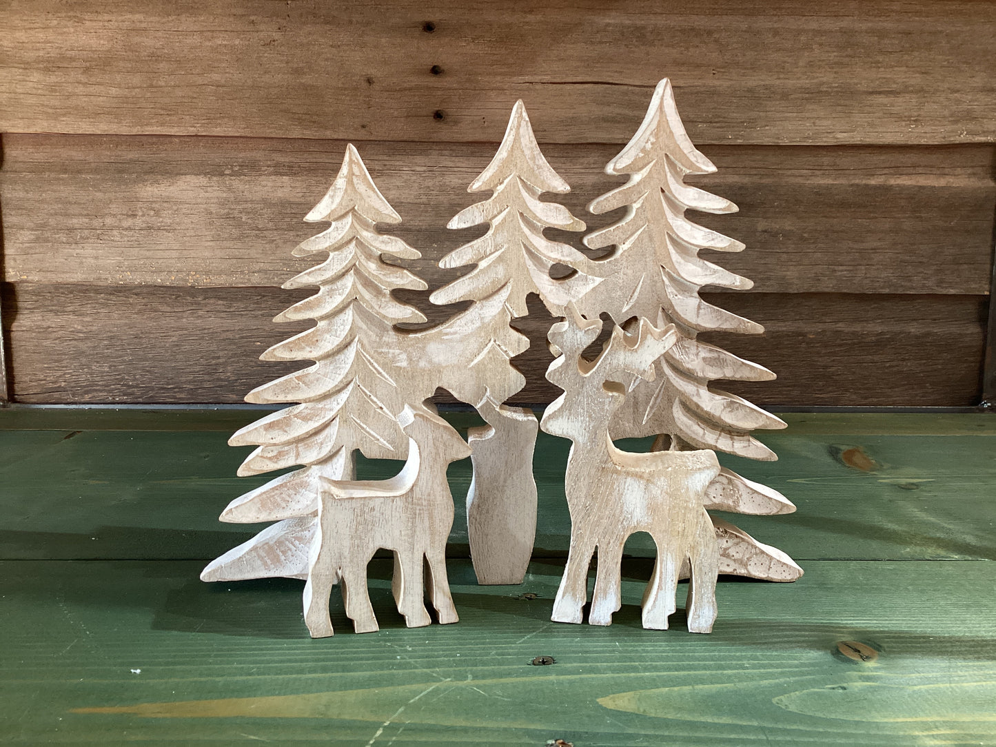 3D Whitewashed Reindeer & Trees
