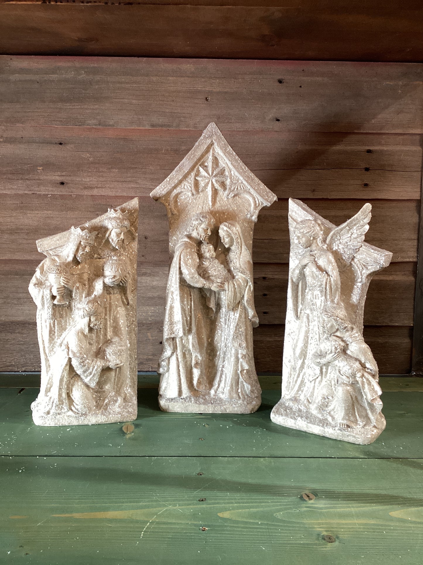Nativity 3 Piece Glitter Scene