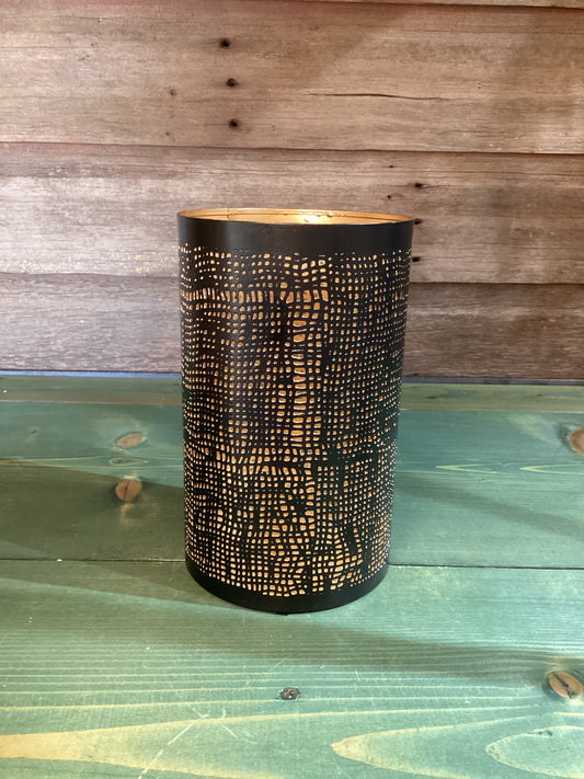 Black & Gold Metal Hurricane (lg)