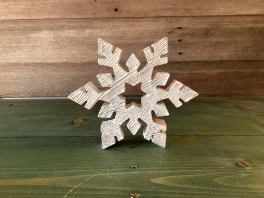 Rustic Snowflake (med)