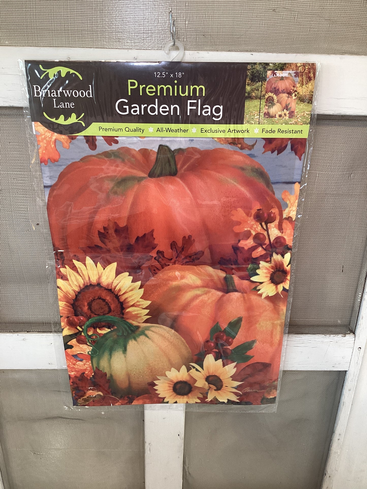 Garden Flag Autumn Pumpkin Trio